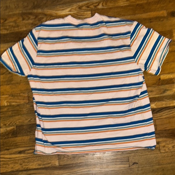 GUESS Striped T-Shirt - Picture 3 of 3